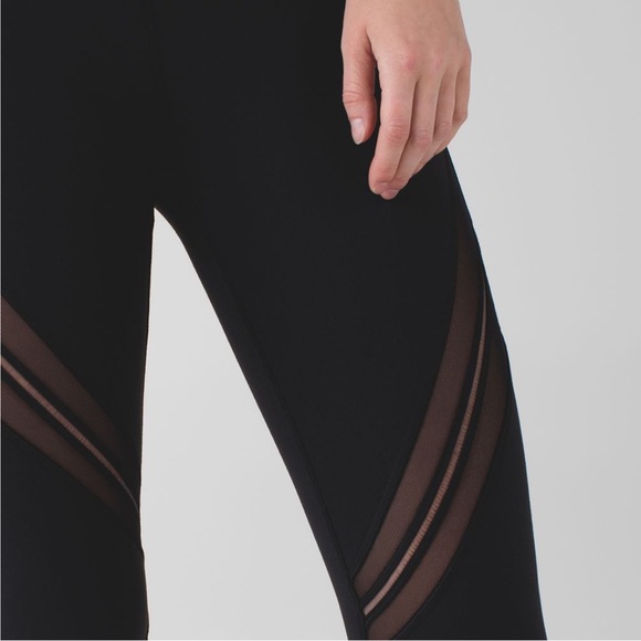 Lululemon High Times Metta Leggings - Black | size 6 | #077 - Picture 5 of 6